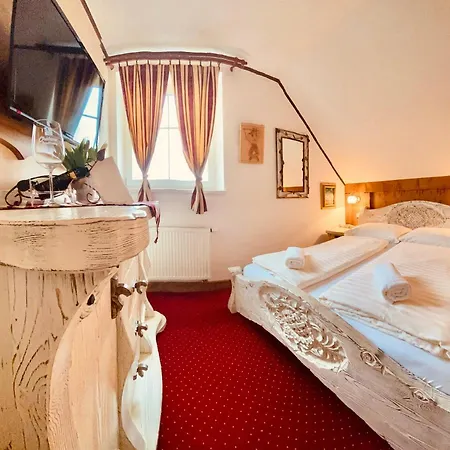 Aja Guest house Zdiar