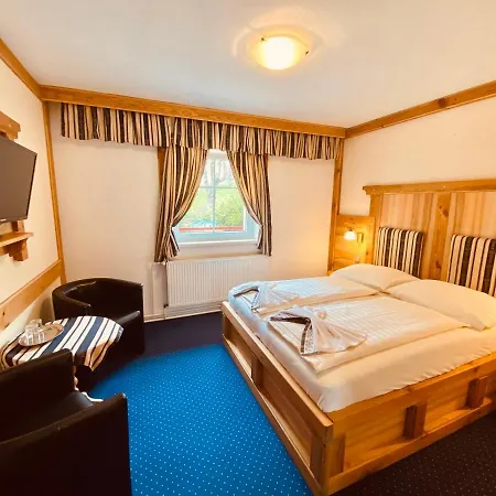 Aja Guest house 3*